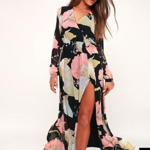 LULU’S Black Floral Maxi Dress M